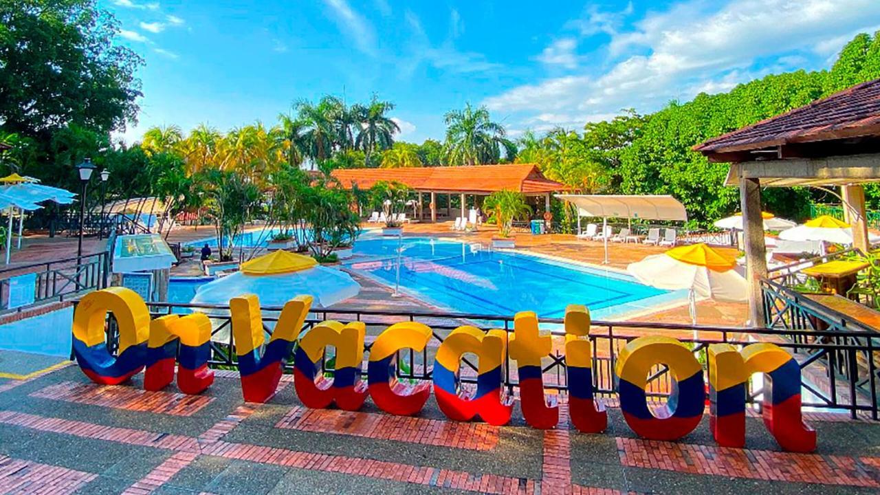 On Vacation Girardot Resort Ngoại thất bức ảnh